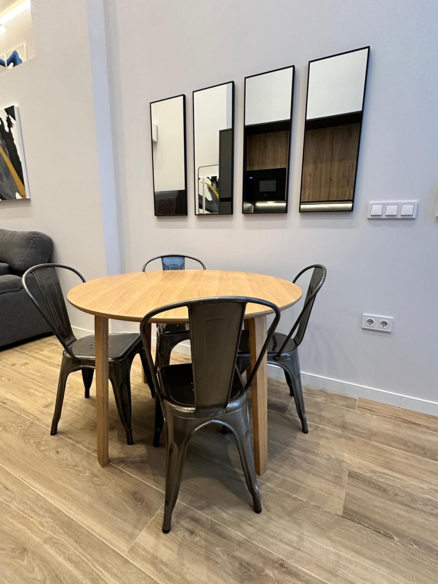 Loft Accommodative B บาเลนเซีย ภายนอก รูปภาพ